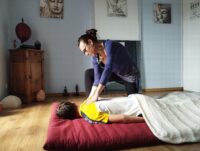 Shiatsu sur futon